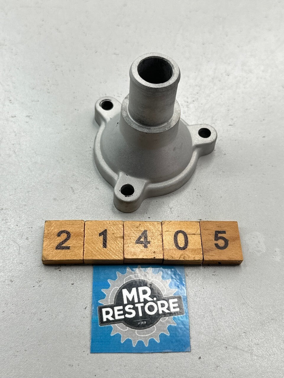 Yamaha TZR250 1KT 2MA RD350LC RD250LC RZ250 RZ350 Thermostat housing