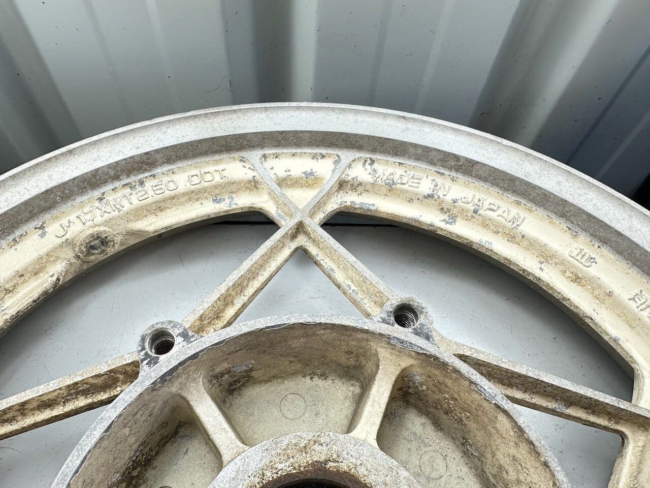 Suzuki GS650 Katana Rear Wheel 17x2.50