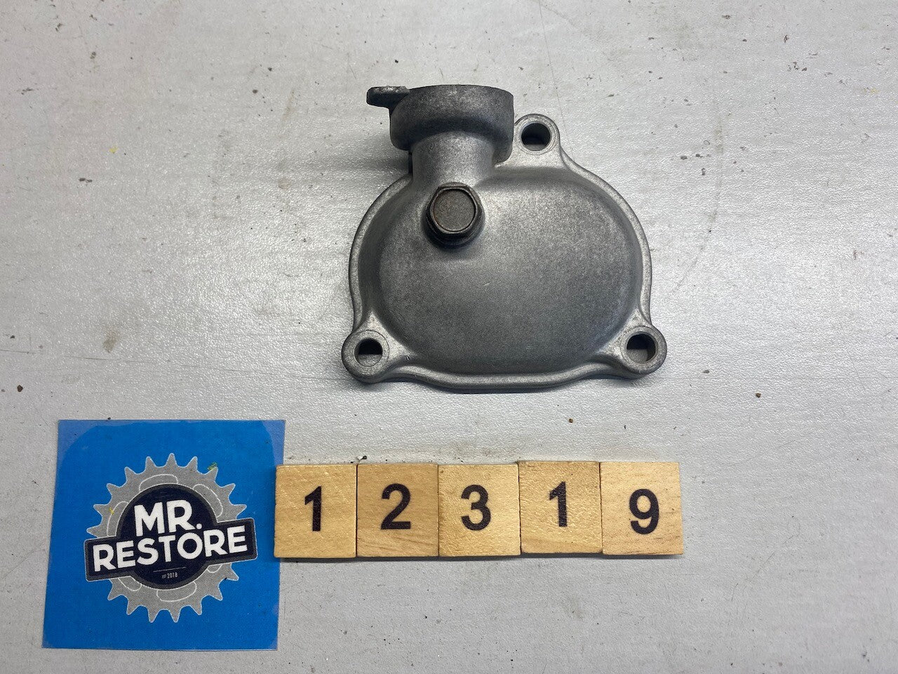 Yamaha XT250 TT250 Cylinder Head Side Decompression Lever Housing 3Y1-11187