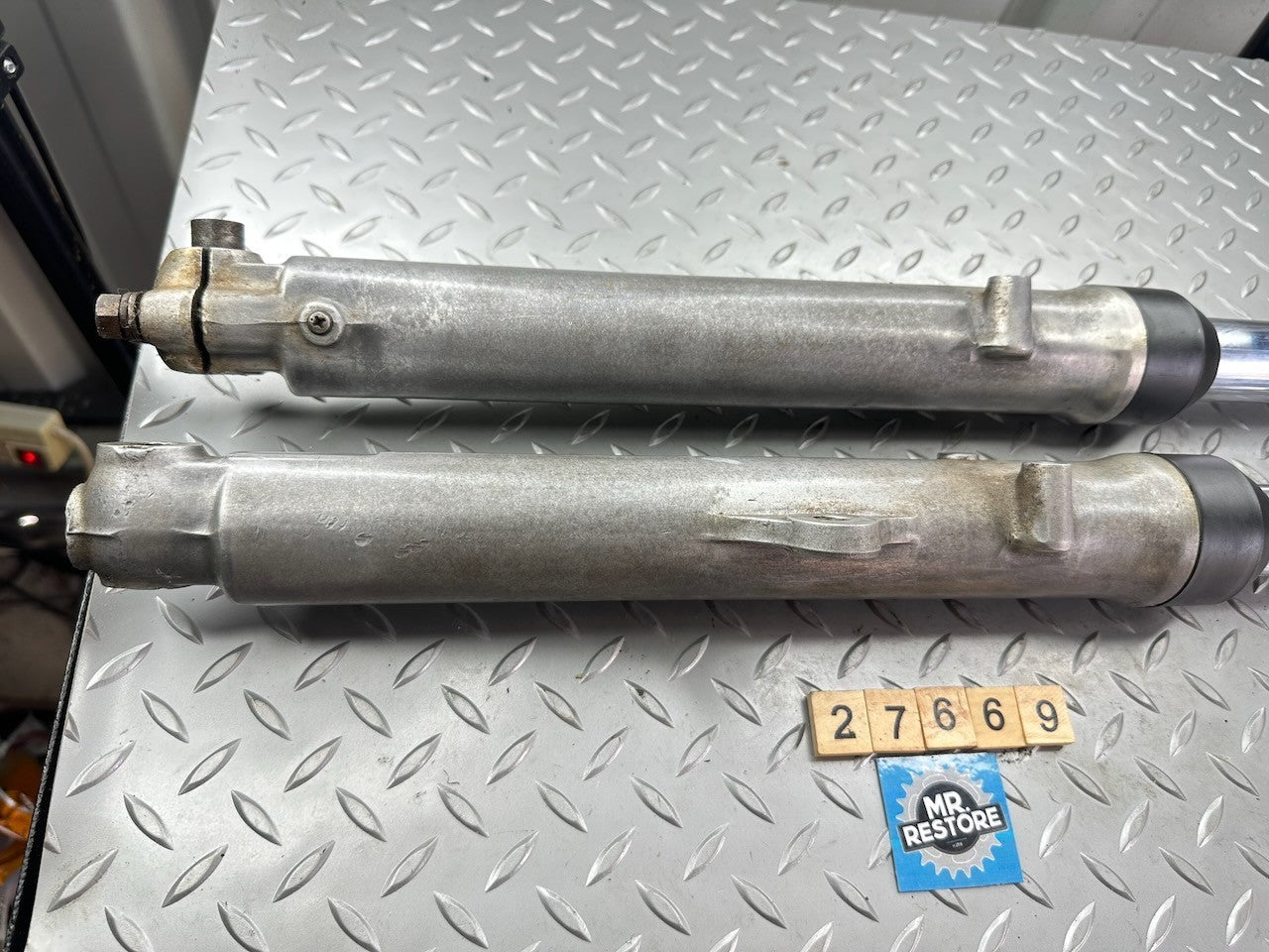 Yamaha TY250 A 1974 Pair of Forks