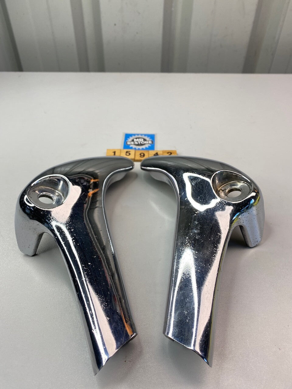 Yamaha XV1100 XV750 Pillion Back Rest Stay, Pair 1RM-2164F 1RM-2164G