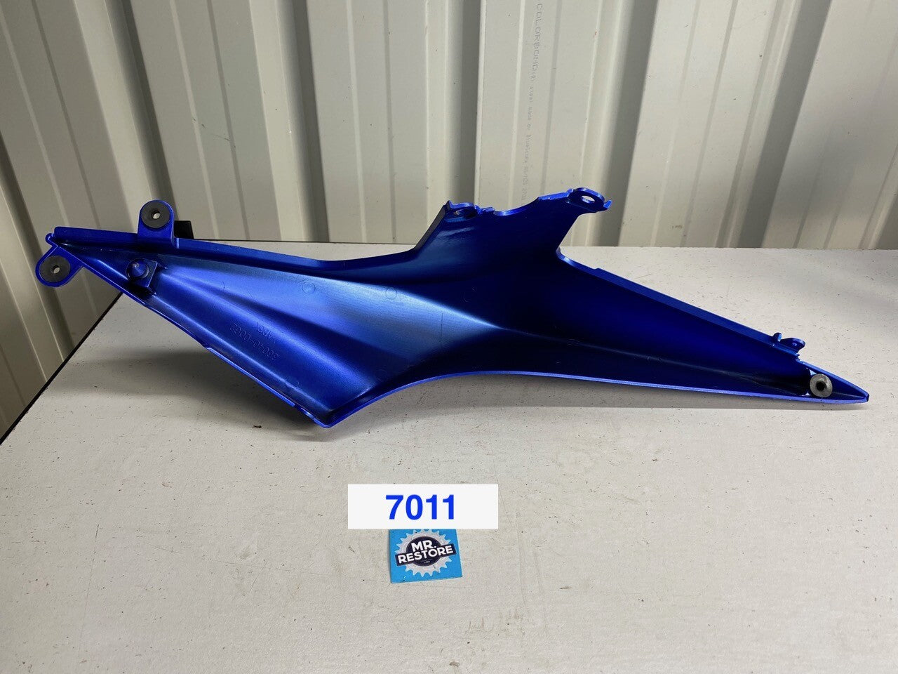 Kawasaki EX250 Ninja R/H Rear Side Cover in Blue 36040-0062