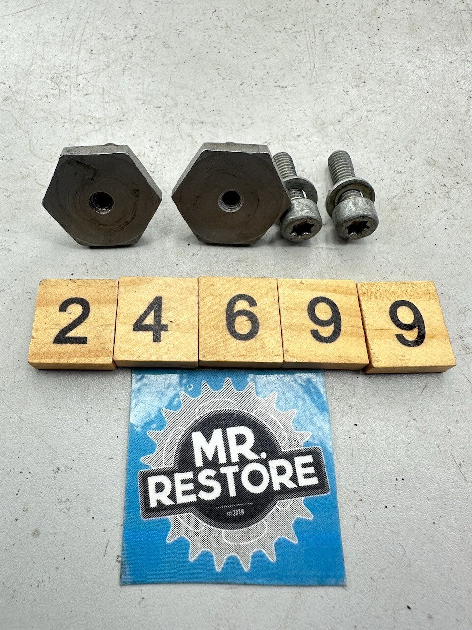 BMW G650GS 2008-15 F650GS 1999-07 Air Box Cleaner Bracket Mounting Screws