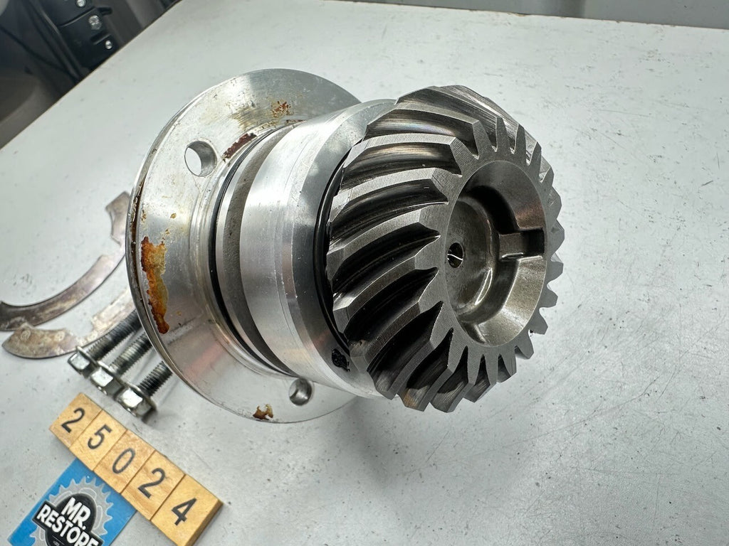 Yamaha V-Max 1200 VMX12 '85-95' Middle Gear & Yolk Joint 26H-17556  26H-W1751