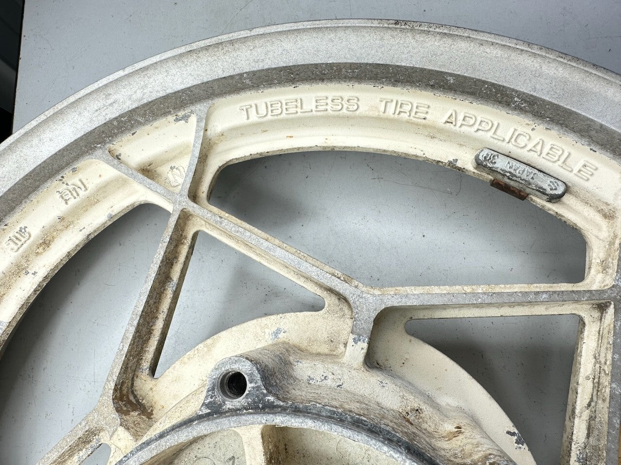 Suzuki GS650 Katana Rear Wheel 17x2.50
