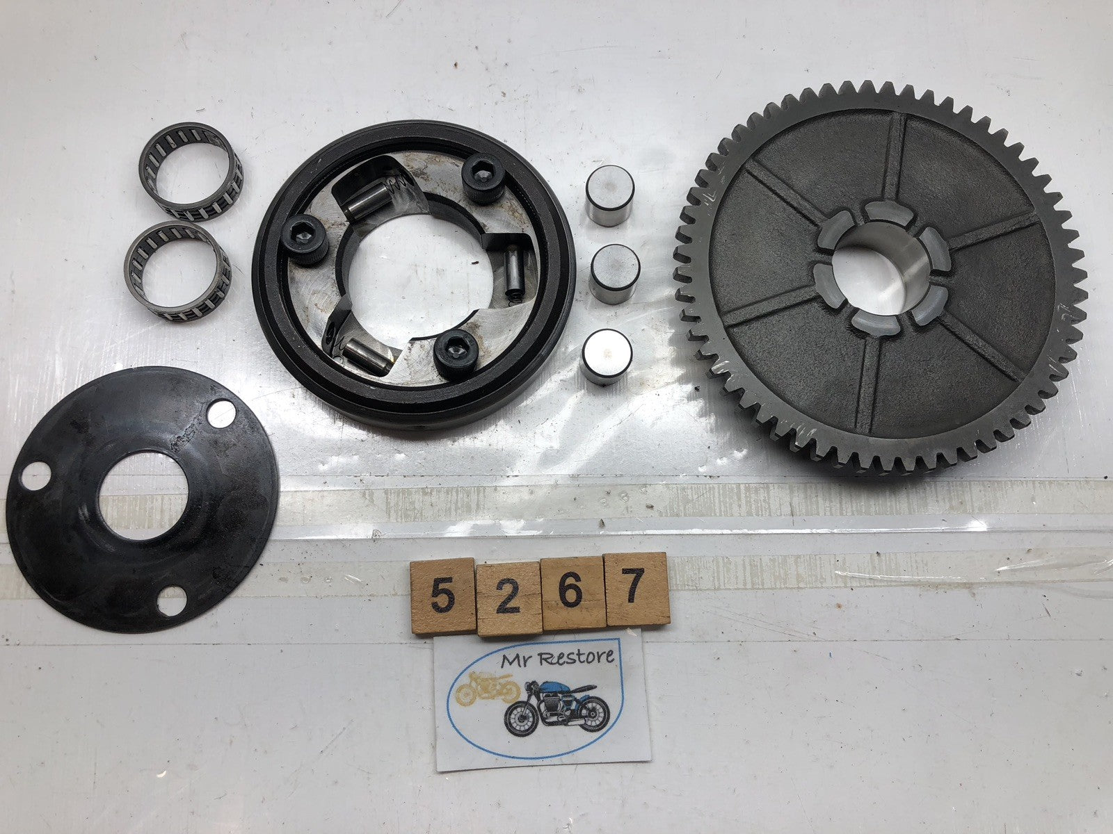 Suzuki GT200 X5 Starter Clutch Assy