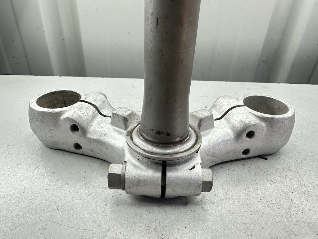 Yamaha TY250 1974-77 Lower Triple Tree Fork Clamp, Stem & Parts 434-23435