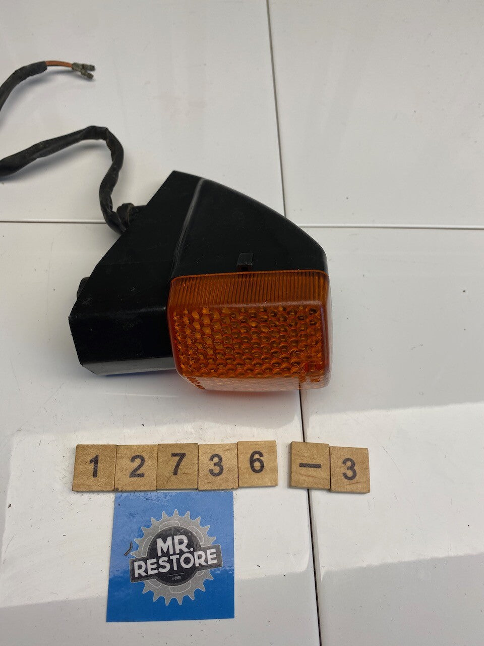Honda CBR1000 600 VRF750F L/H Rr Indicator OEM 33650-ML7-920 - MV9-600 - MM5-601