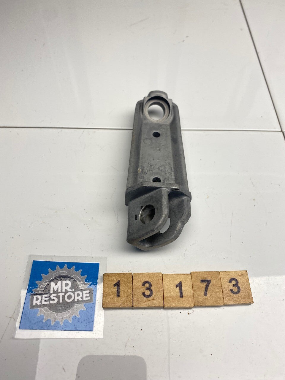 Kawasaki GPZ900R ZX900 Front RH Front Step Foot Rest 34028-1120