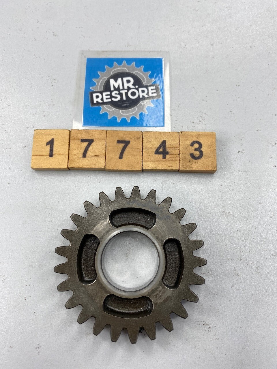 Honda XL500 XR500 Transmission Mainshaft Top Gear (25T) 23481-MA0