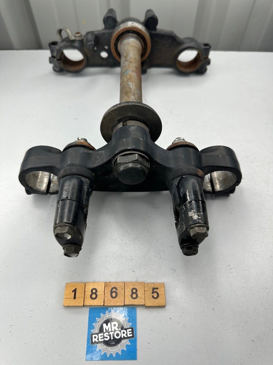 Suzuki DR200 Triple Tree Fork Clamp