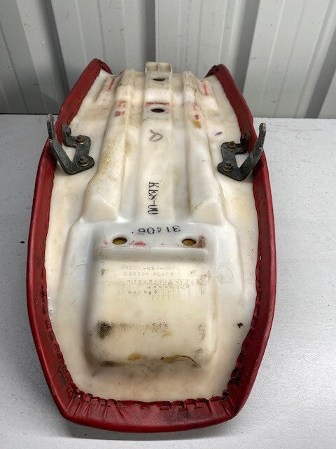 Honda VT250 Seat & Strap - 77200-KE8-0000