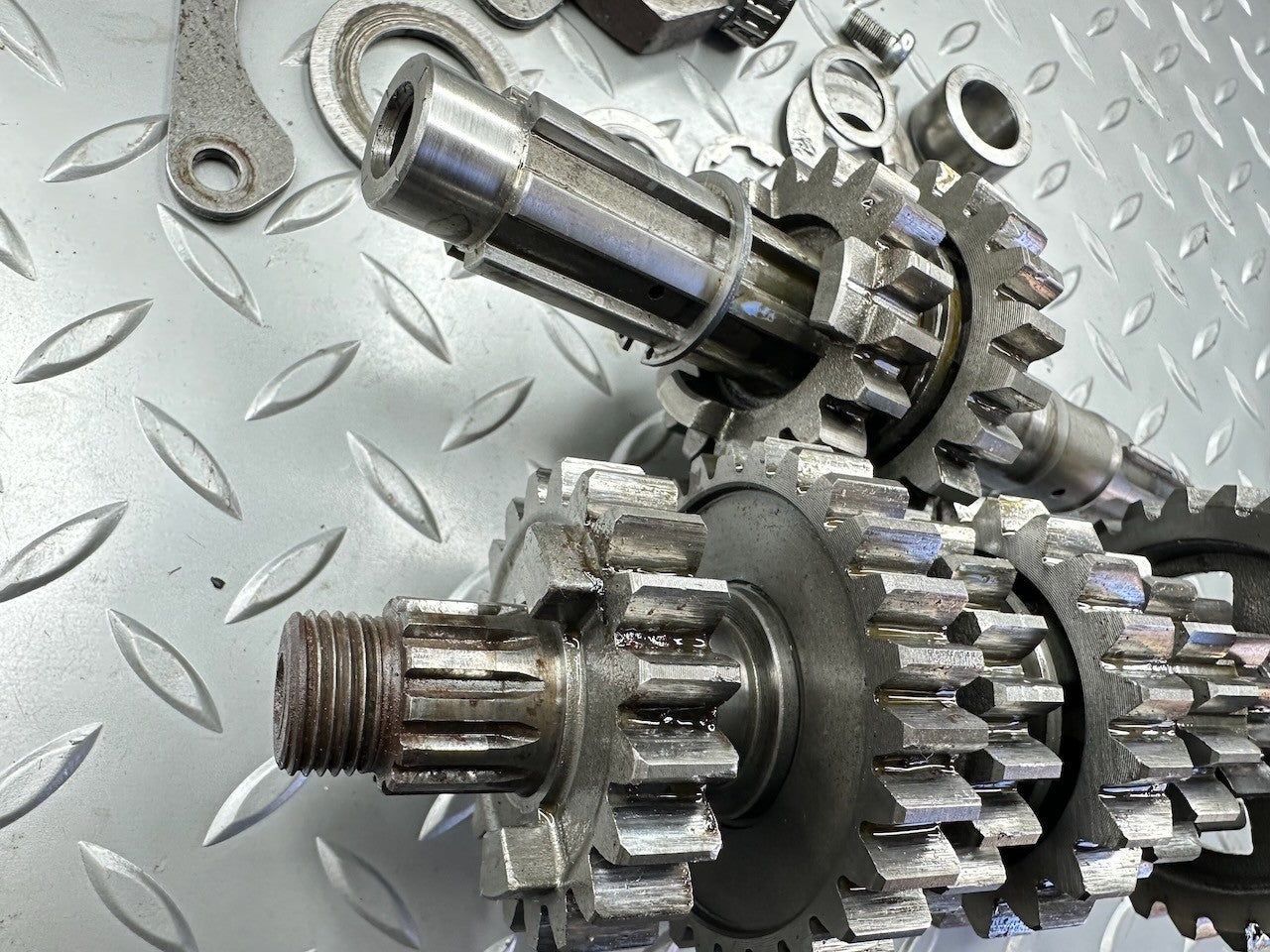 Suzuki SP370 1978 Full Transmission 24120-32400  24130-32403