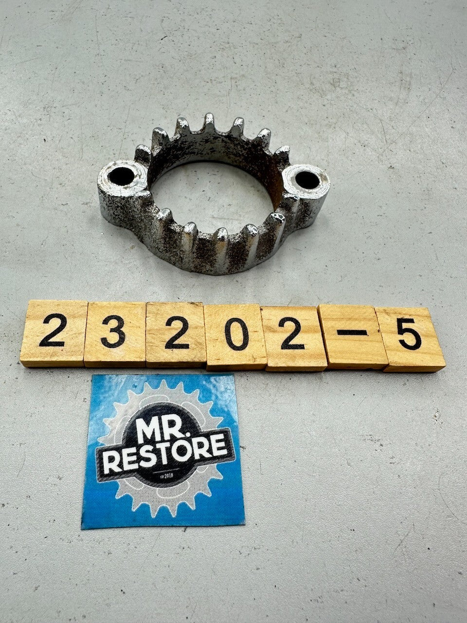 Suzuki GS1000 GSX1100 GSX750 Katana OEM Exhaust Ring Nut Flange Joint Clamp