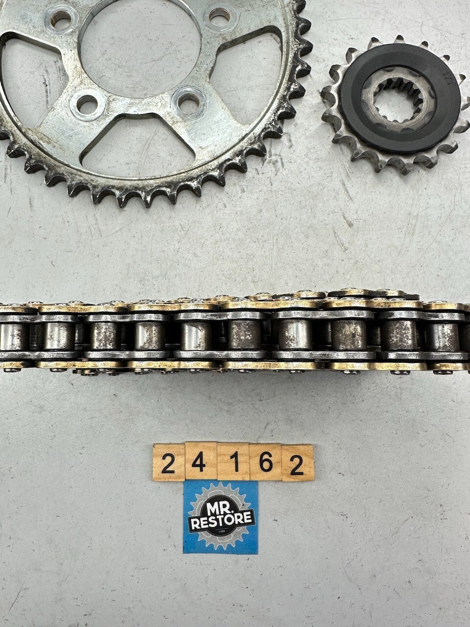 Triumph Speed Triple T300 Chain & Sprockets (DID Gold 530V X Ring - 17 x 49 th)