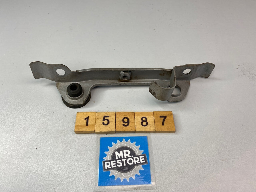 Honda CB250RS Front Lower Stay 61312471000