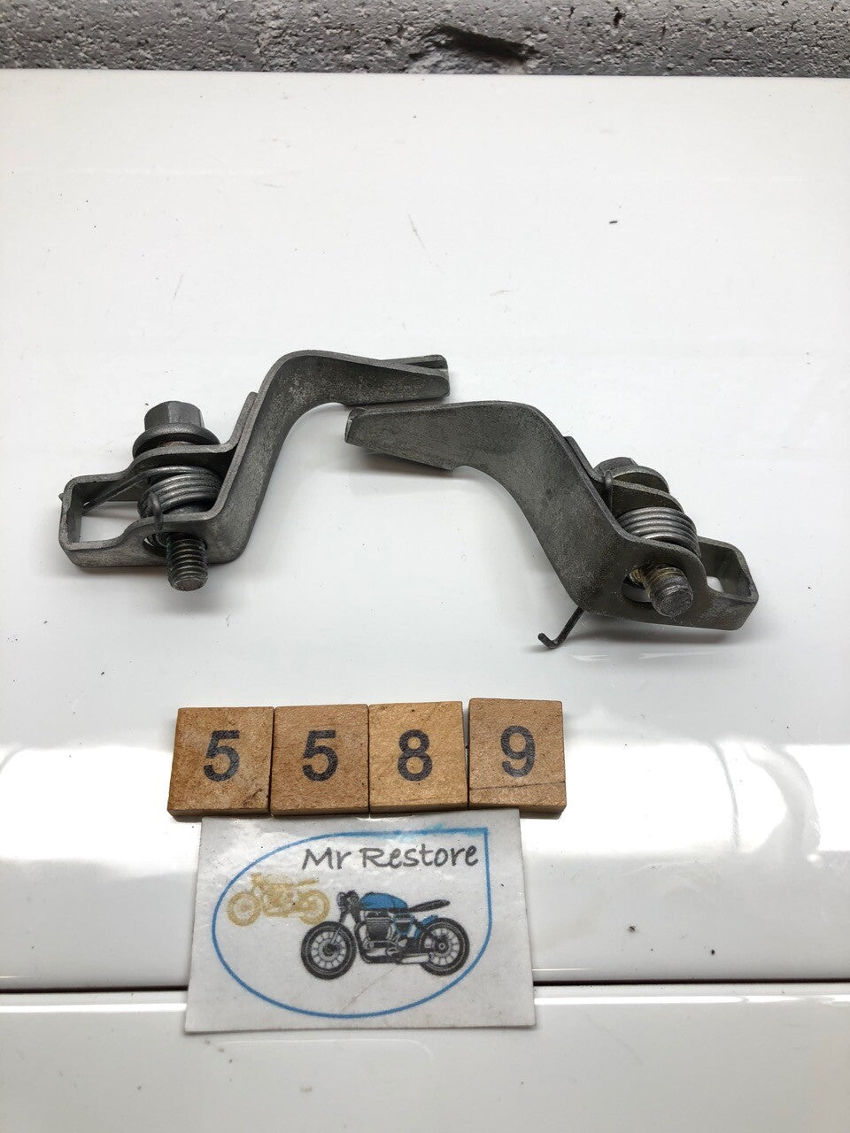 Honda CB 250N 400N Super Dream Hawk Seat Latches & Bolts