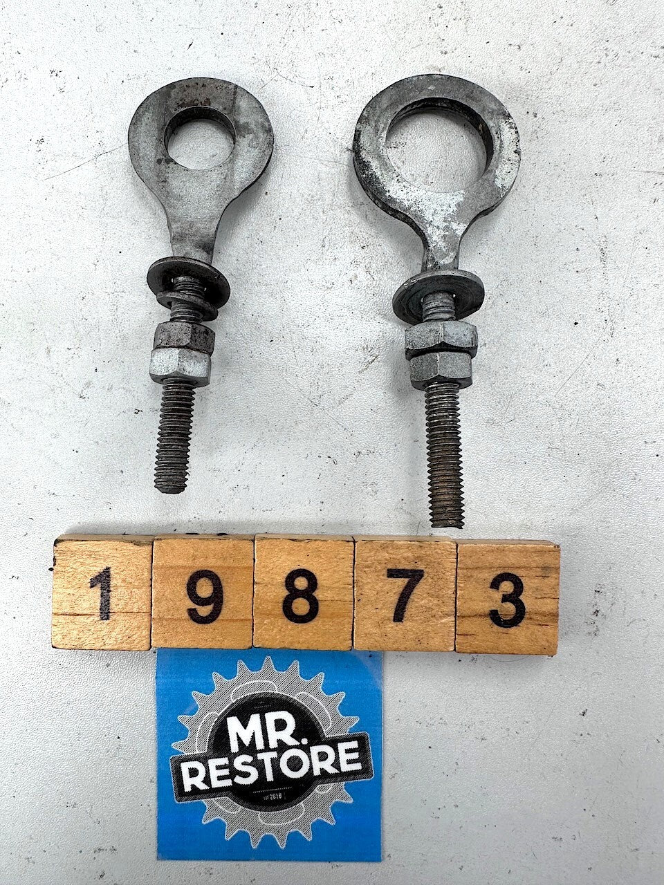 Yamaha V90 T 1982 Pair of OEM Chain Pulls