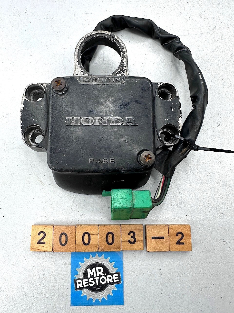 Honda CX500 1979-81 Fuse Box, Case & Lid 38400-449  53131-415