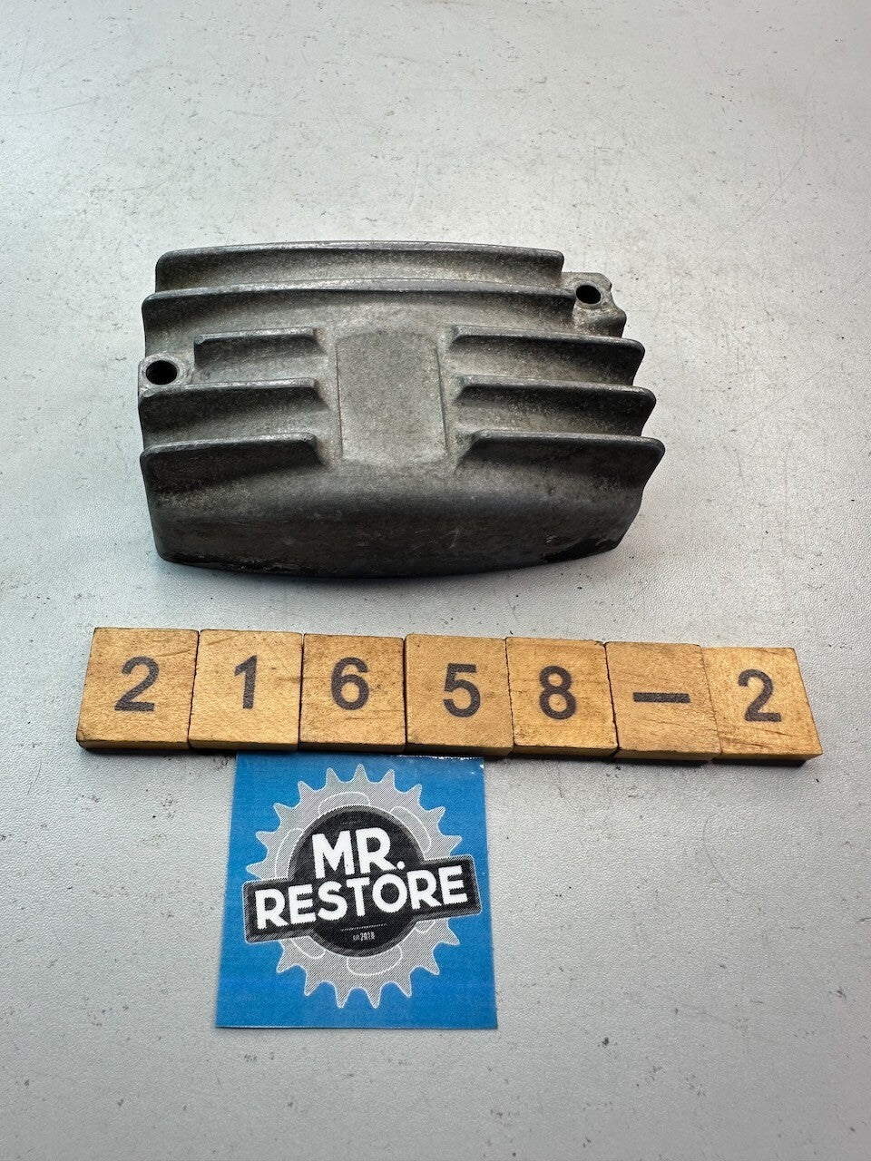 Yamaha XS400 XS360 XS250 Breaker Cover 1 - 1L9-11157