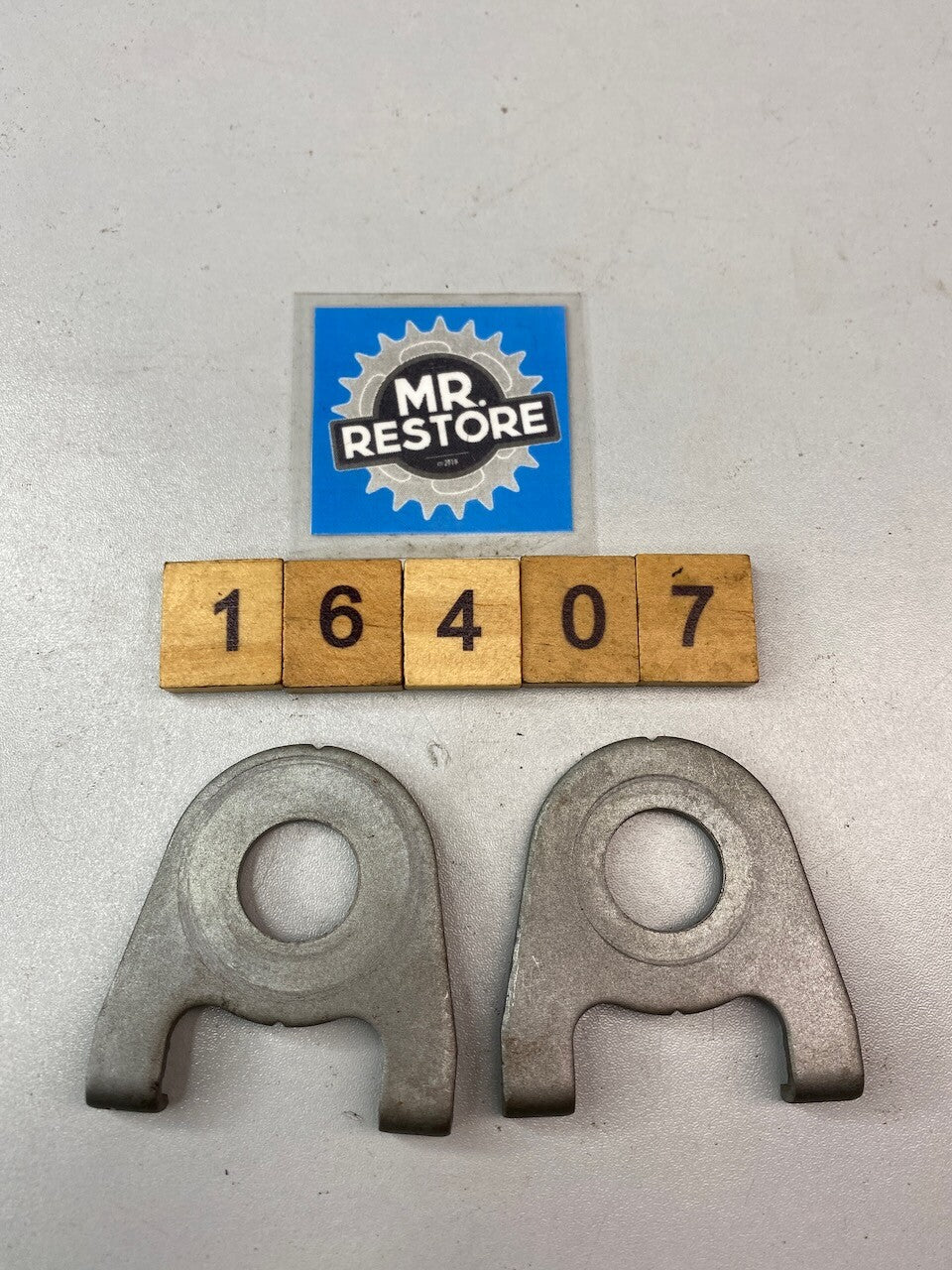 Suzuki GSX600 250 GS500 RG125 Chain Adjuster Washers Pair 64712-19C01 