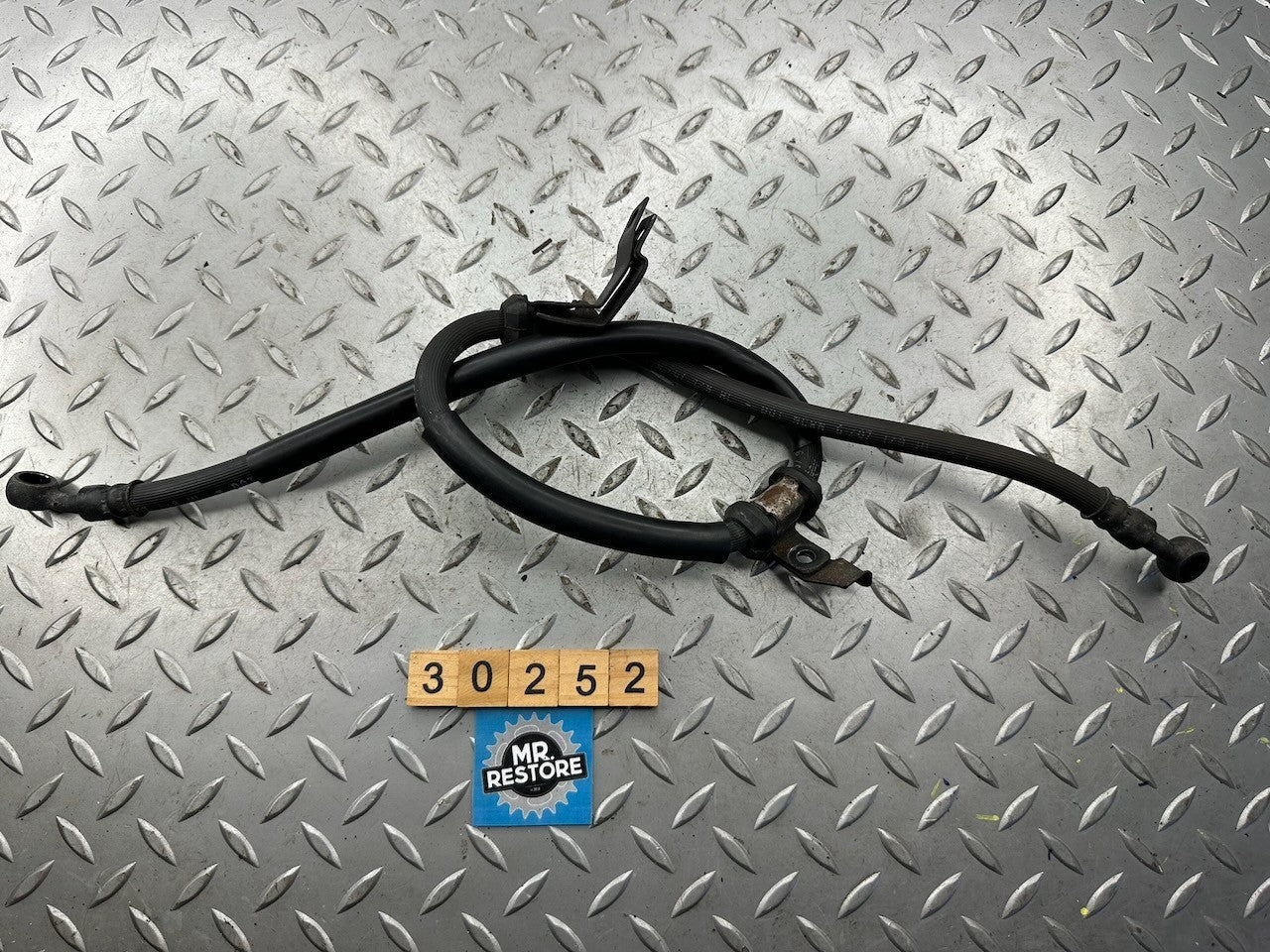 Honda CBF250 04-09 OEM Front Brake Hose & Brackets 45126-KPF-901