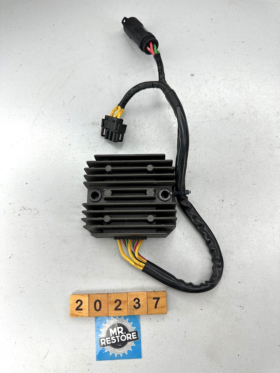 BMW F800S F800ST F800R F800GS F650GS OEM Voltage Regulator 61312346550