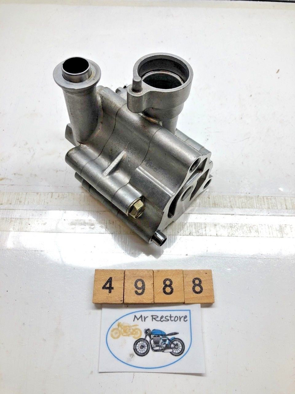 Honda VTR1000 Firestorm Super Hawk Oil Pump 15100-MBB-000 - OEM