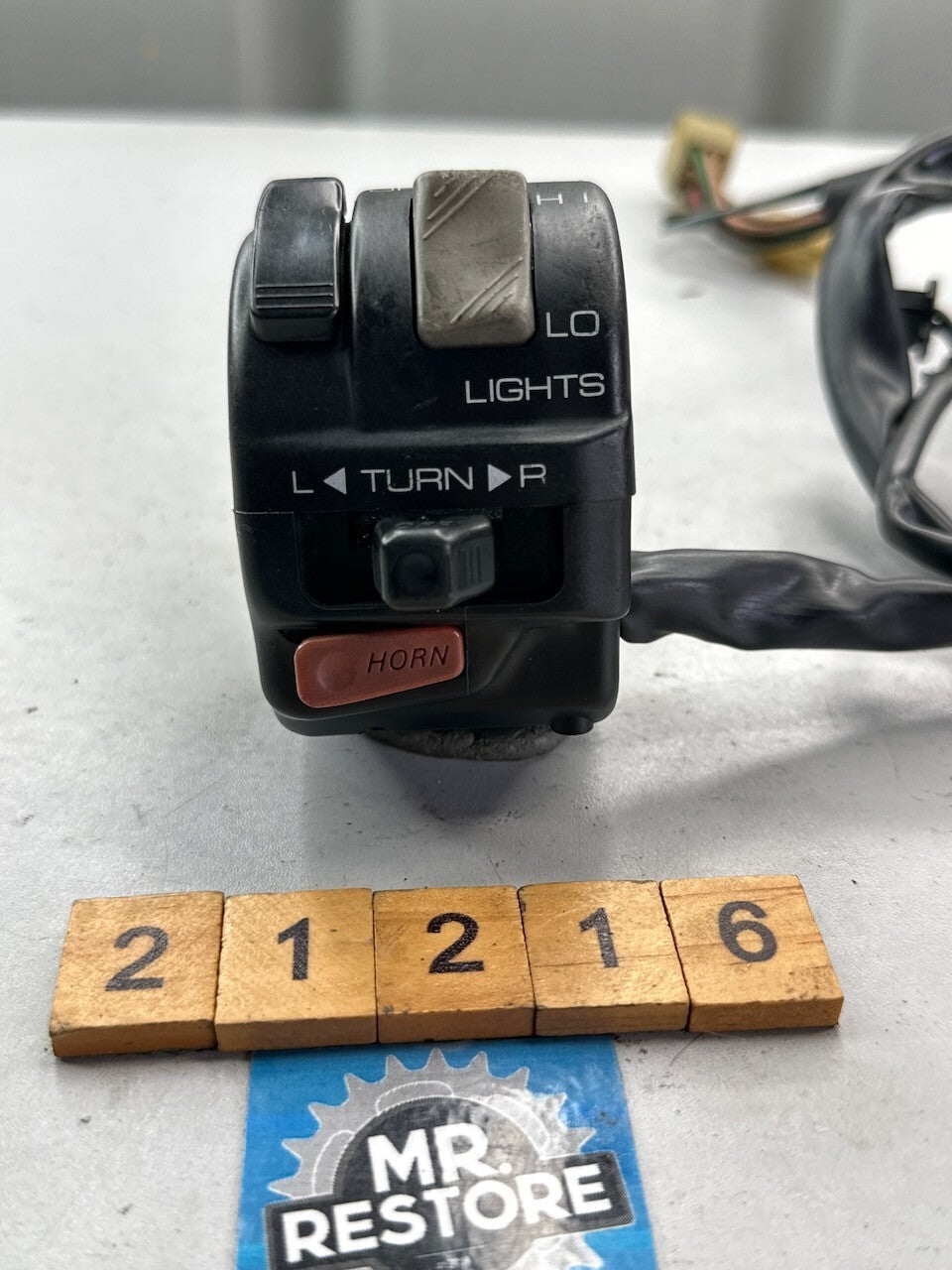 Yamaha XJ600 YZF600 FJ1200 L/H Handlebar Switch