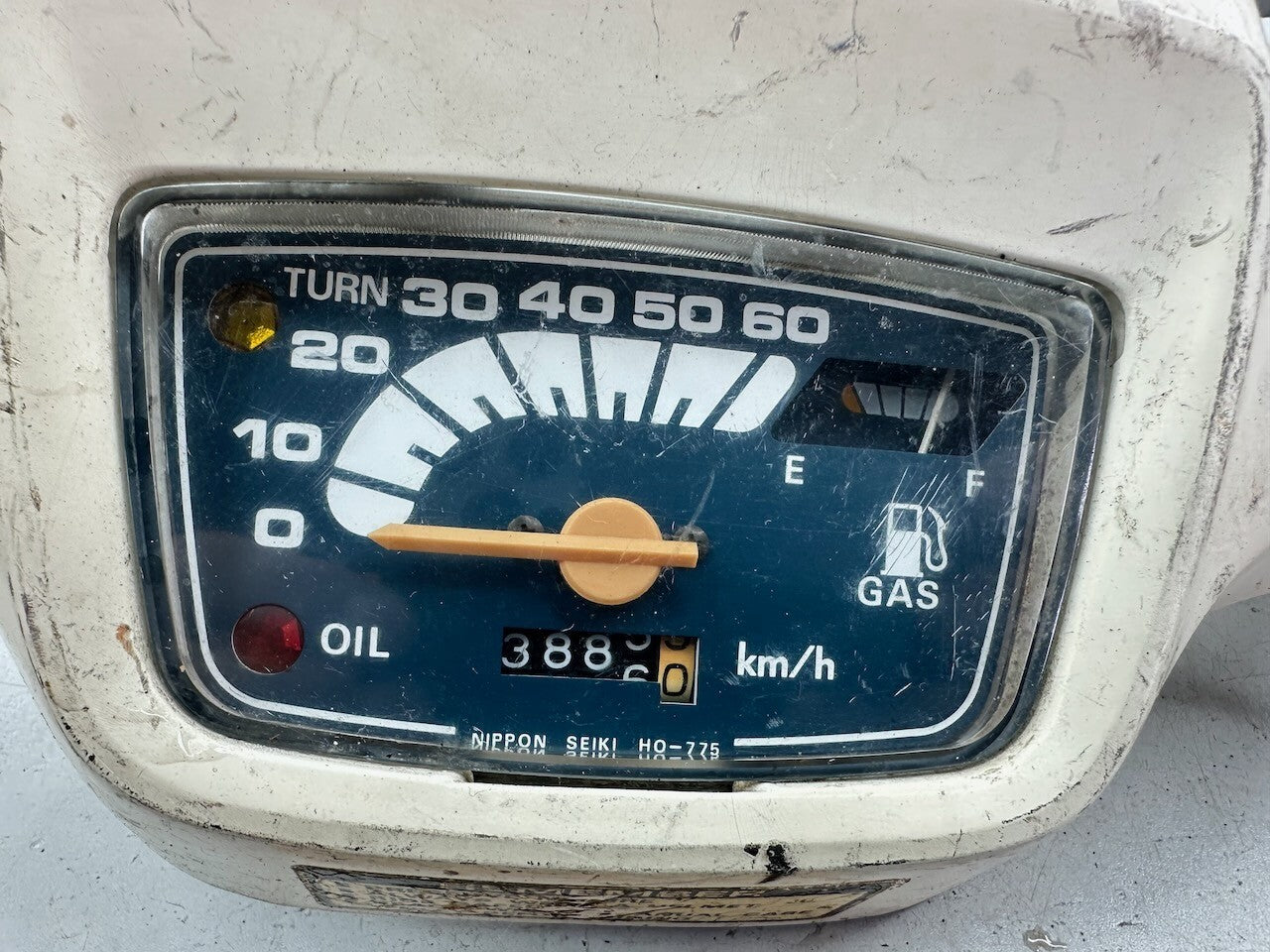 Honda Melody KMH 50 Speedometer & Surround