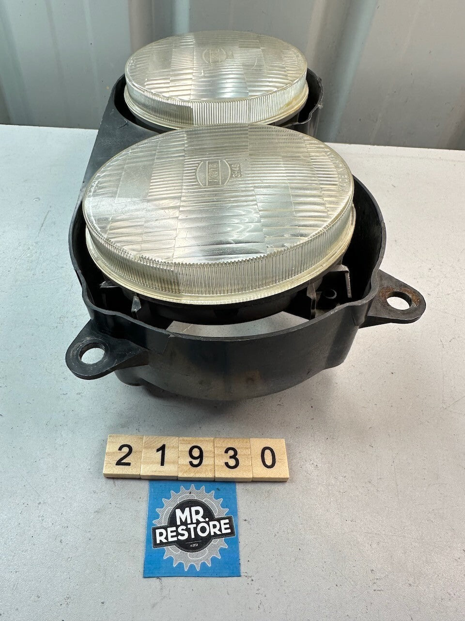 Yamaha FZR250 2KR OEM Headlights