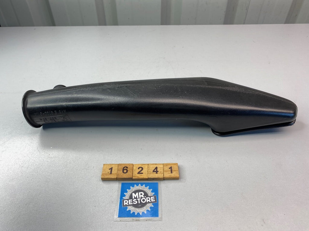 BMW R850R 1996 Air Intake Manifold Duct 1 341 415