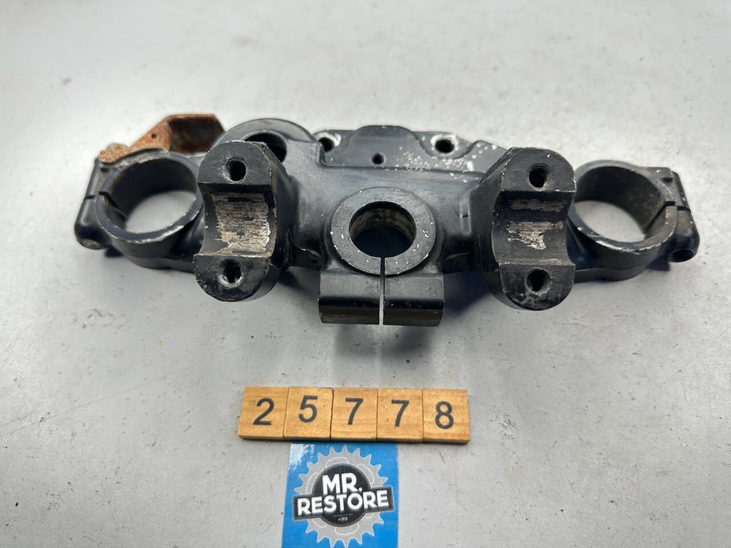 Kawasaki KZ1300 Z1300 ZG1300 Upper Fork Clamp Triple Tree 44039-1013
