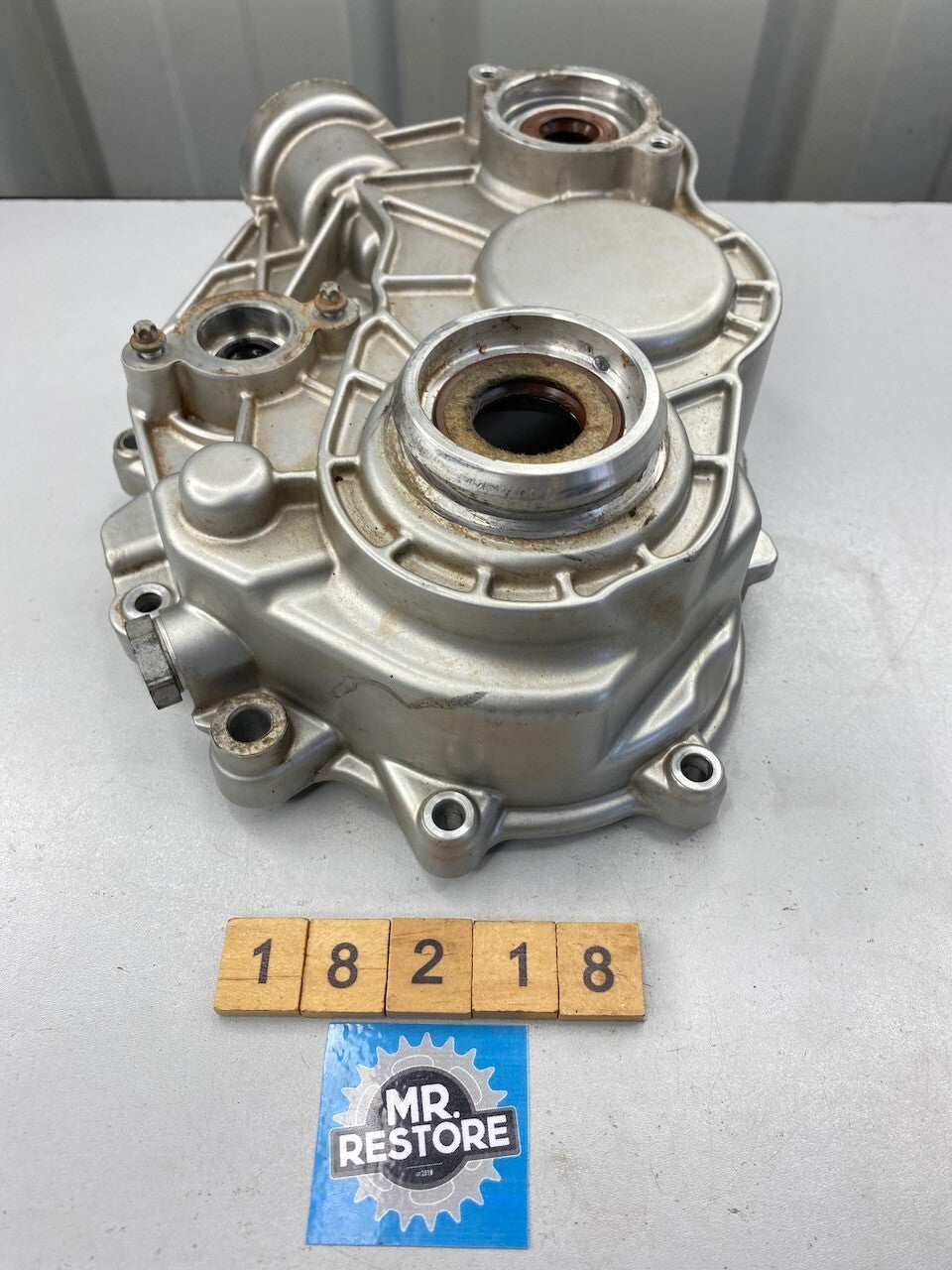 BMW R1200 R900 RT GS R - Transmission Housing Cover 23008522788