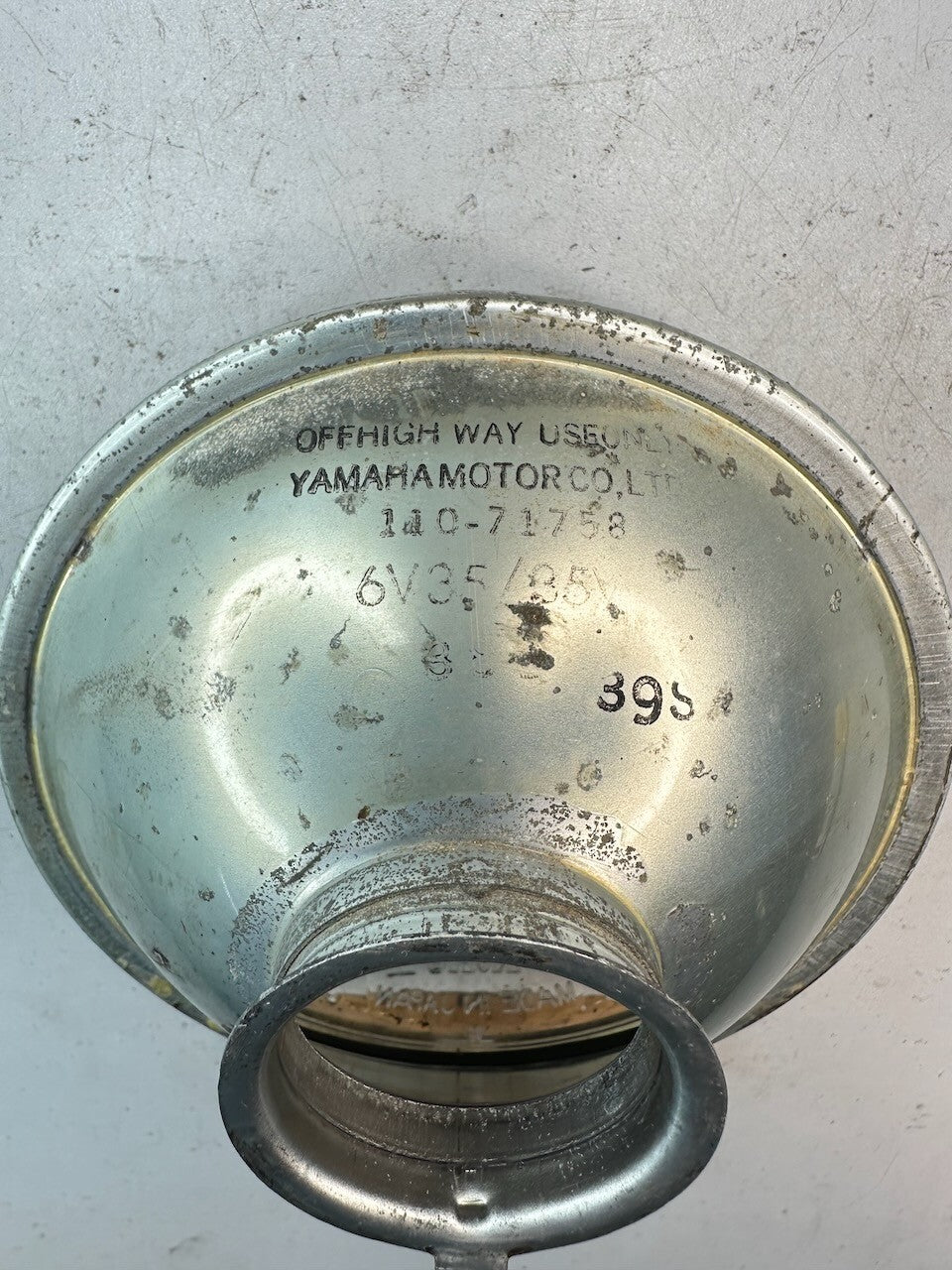 Yamaha TY250 A TT500 IT400 6V35/35V OEM Koito Headlight Lens 434-84120-60