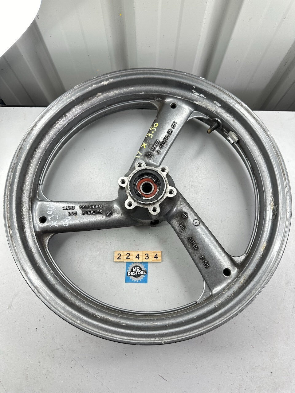 Yamaha XJ900S Diversion Front Wheel 17 x 3.50