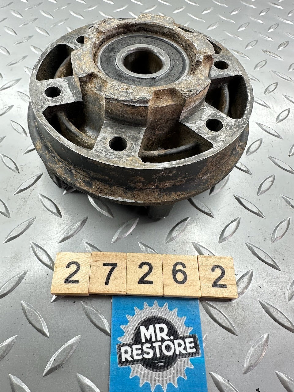 Suzuki SP370 SP400 Sprocket Mounting Drum Hub Cush Drive 64611-32420