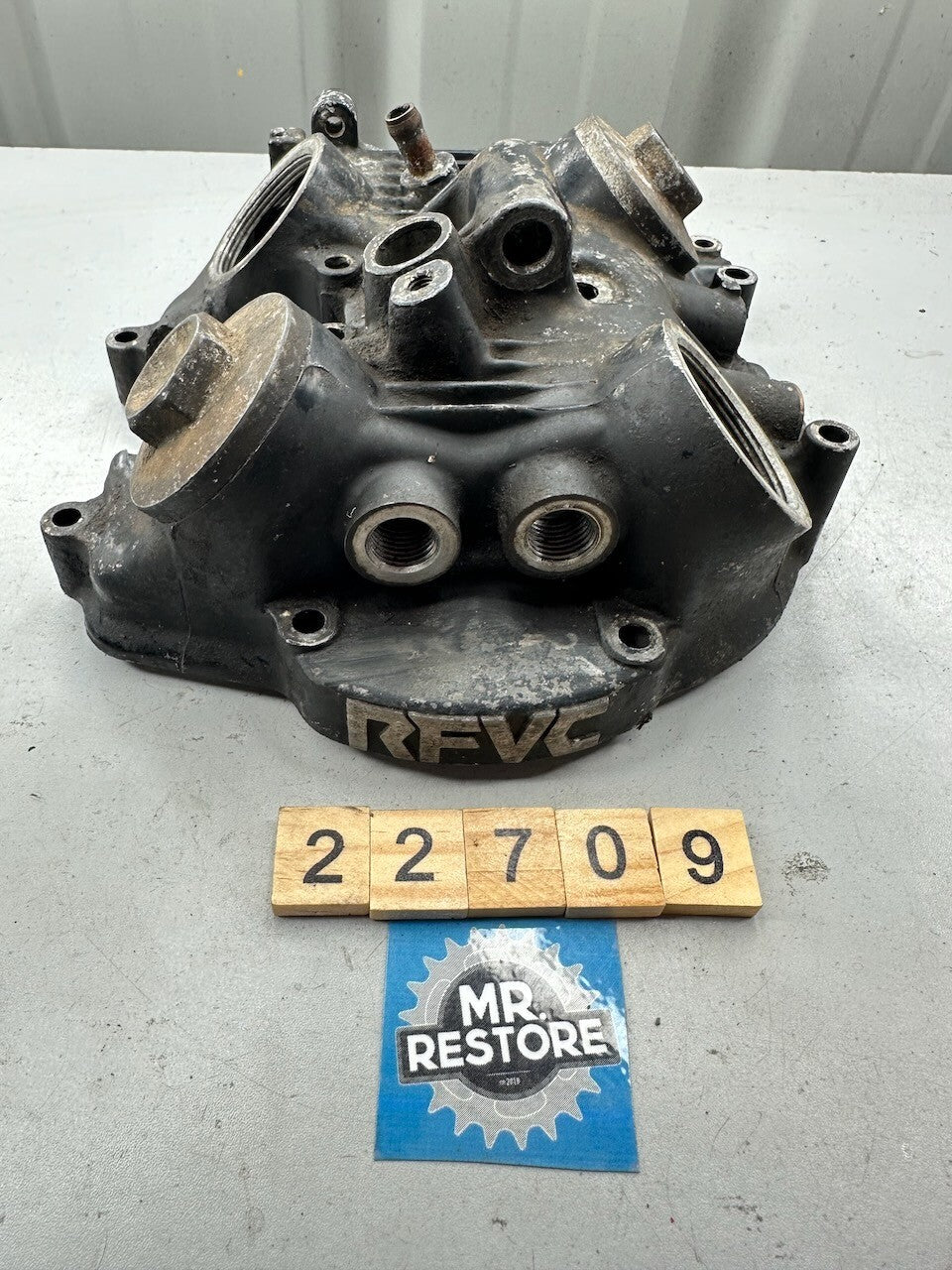 Honda XL600R Cylinder Head Rocker Cover