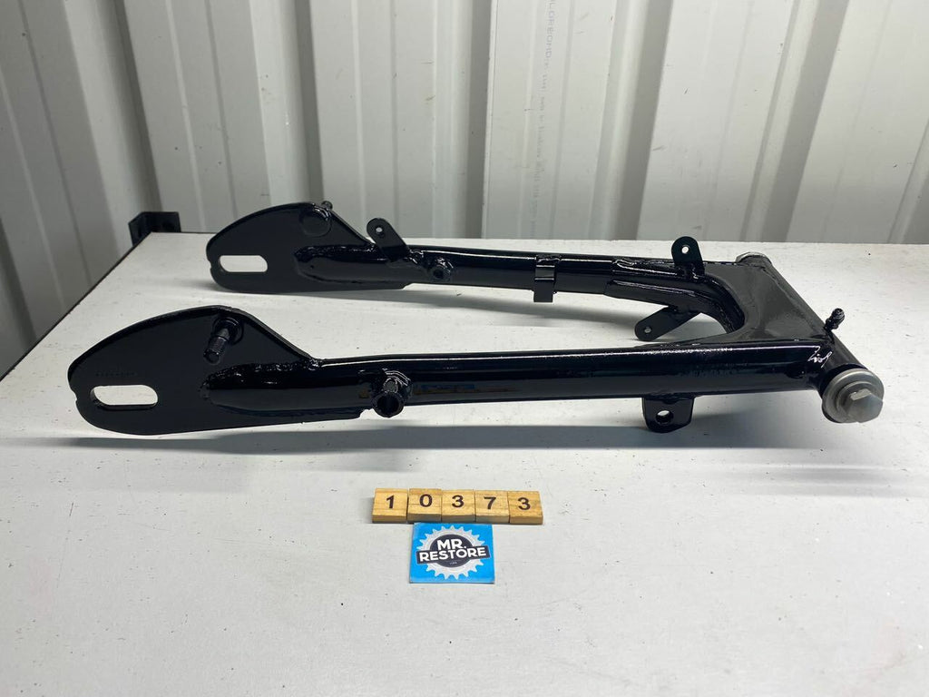 Suzuki TC185 Swing Arm & Pivot bolt - Reconditioned