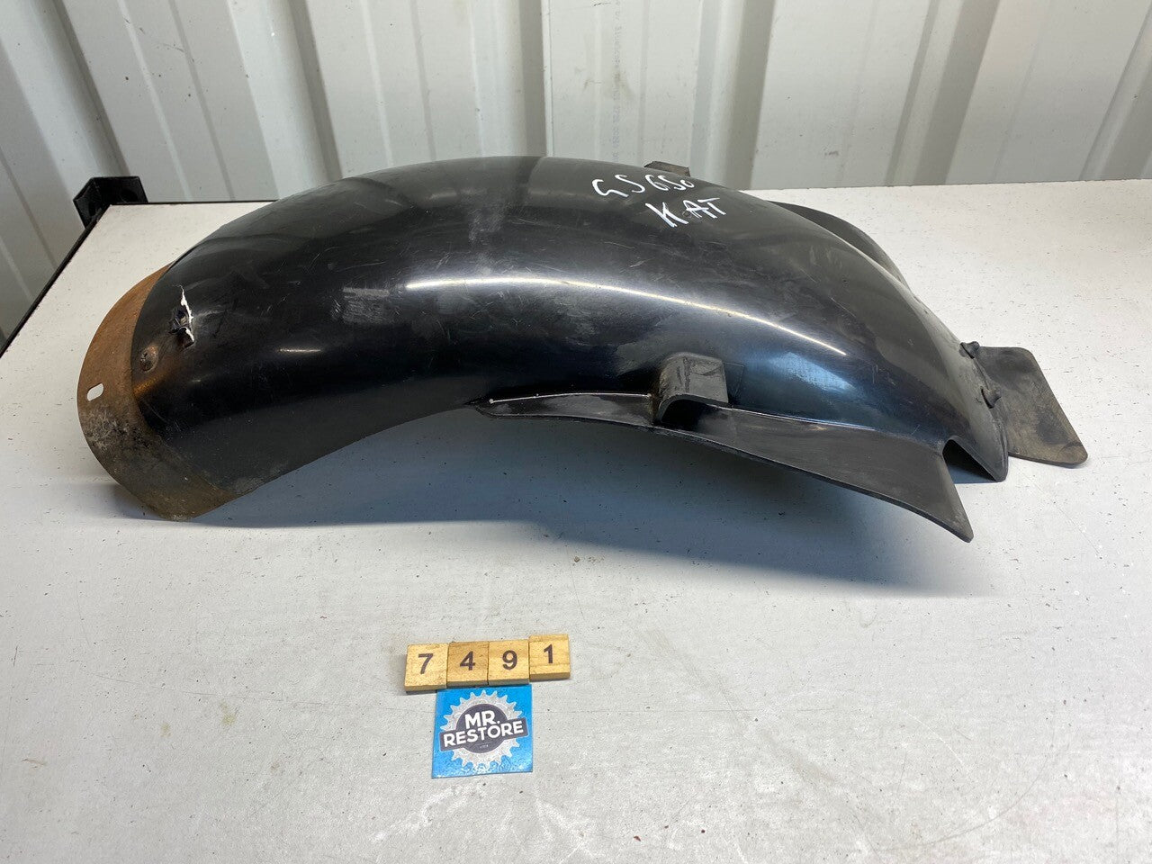 Suzuki GS650 Katana Rear Fender Mudguard