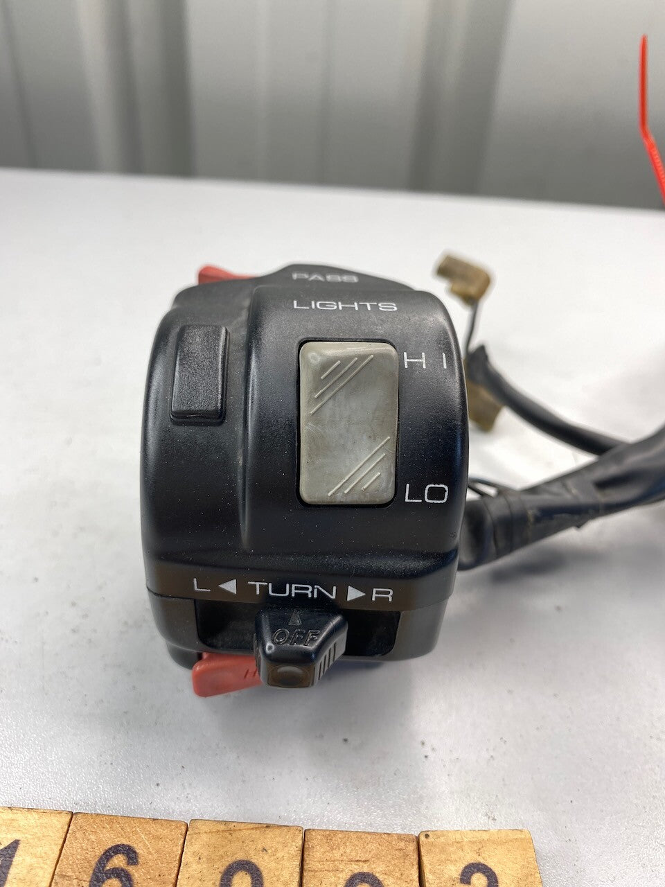Yamaha FZR1000 YZF750 L/H Handlebar Switch 3LK-83973-10