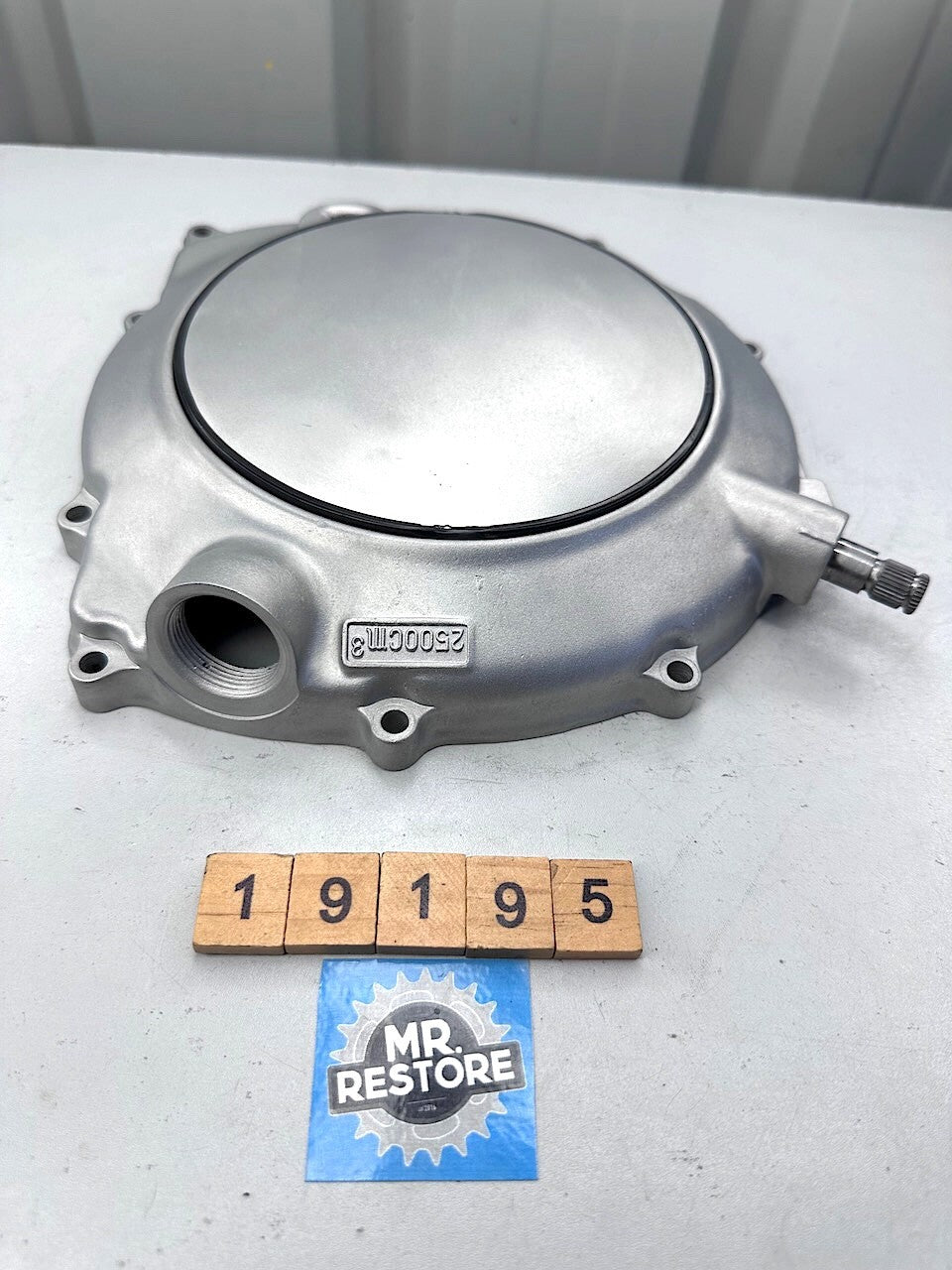 Yamaha XJ900 XJ750 XJ700 XJ650 R/H Crankcase Cover & Clutch Push -Vapour Blasted