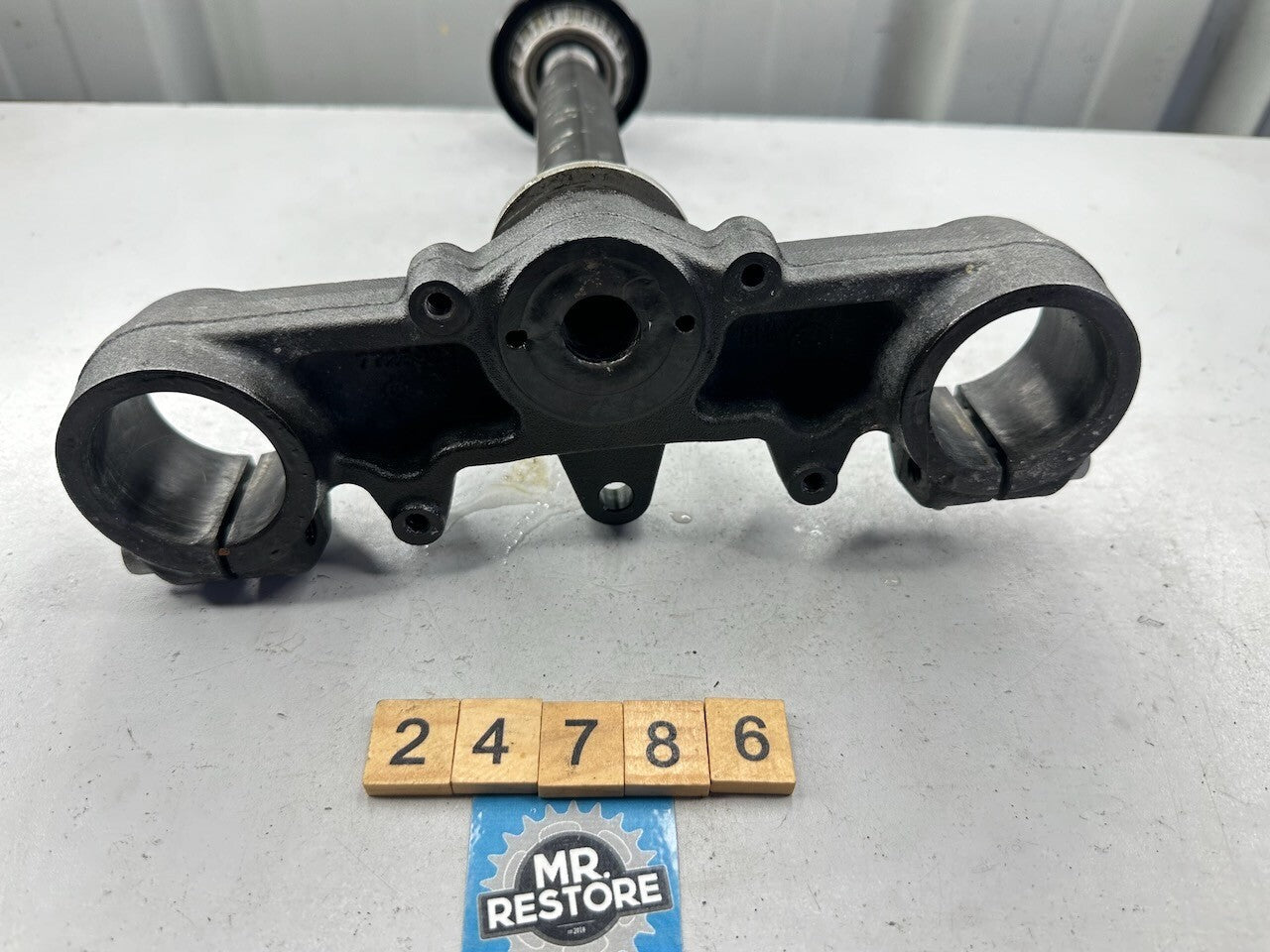 BMW G650GS 2008-16 Triple Tree Fork Lower Clamp Stem & Races etc. 31427726772