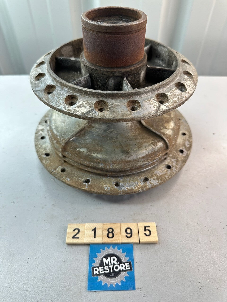 Suzuki TS250 TS400 Rear Wheel Hub