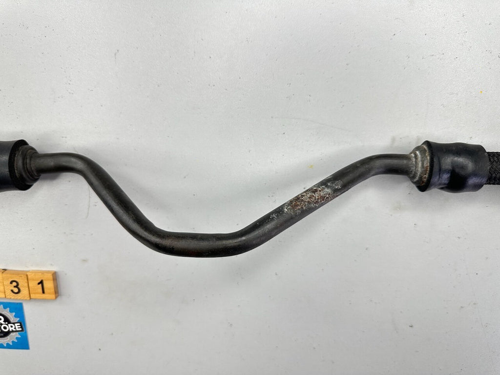 Suzuki GSXR750 '88-90' Right Oil Cooler Hose Line Pipe 16470-17D10