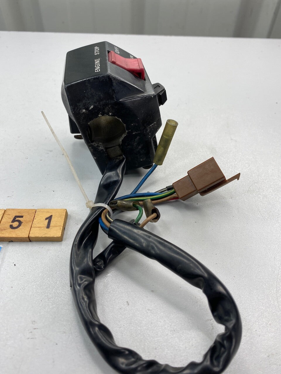 Yamaha SRX400 R/H Handlebar Switch 