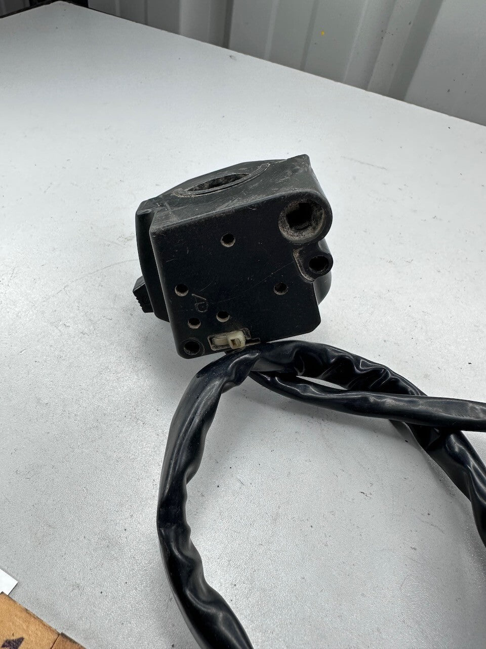 Suzuki RG500 RG250 GS500 R/H Handlebar Switch 37200-40A60