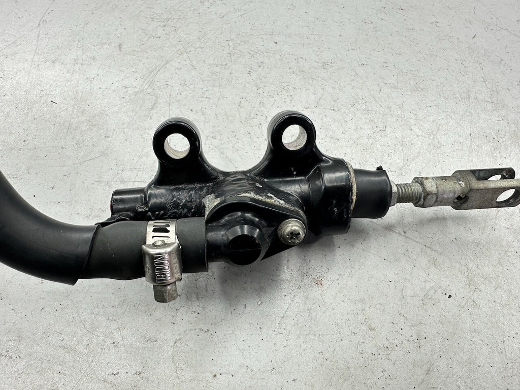 Yamaha V-Max 1200 VMX12 '85-03' OEM Rear Brake Master Cylinder & Reservoir