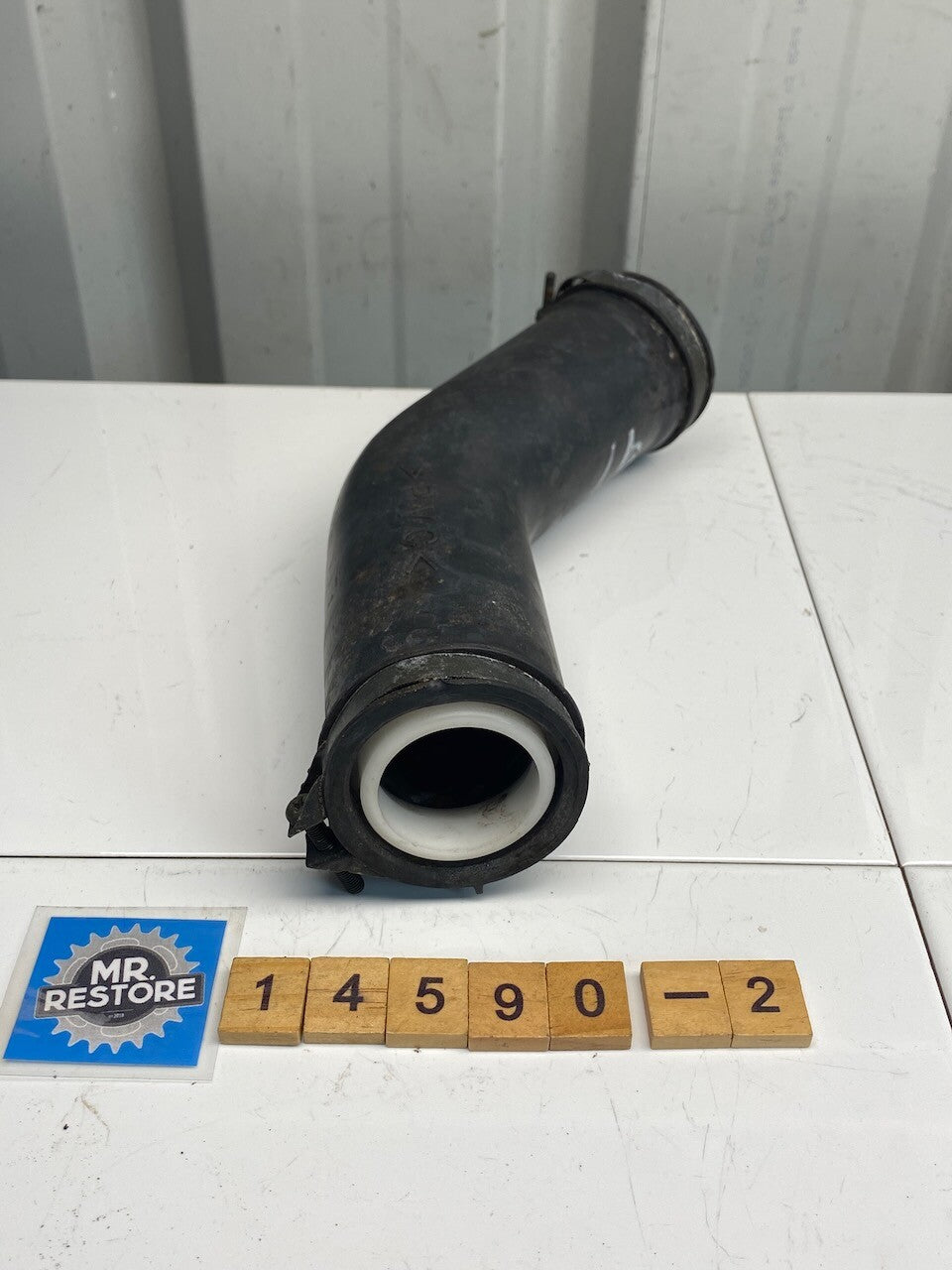 Yamaha FZR600 Surge Tank Joint, Clips & Silencer Pipe 4TV-1446F (2)