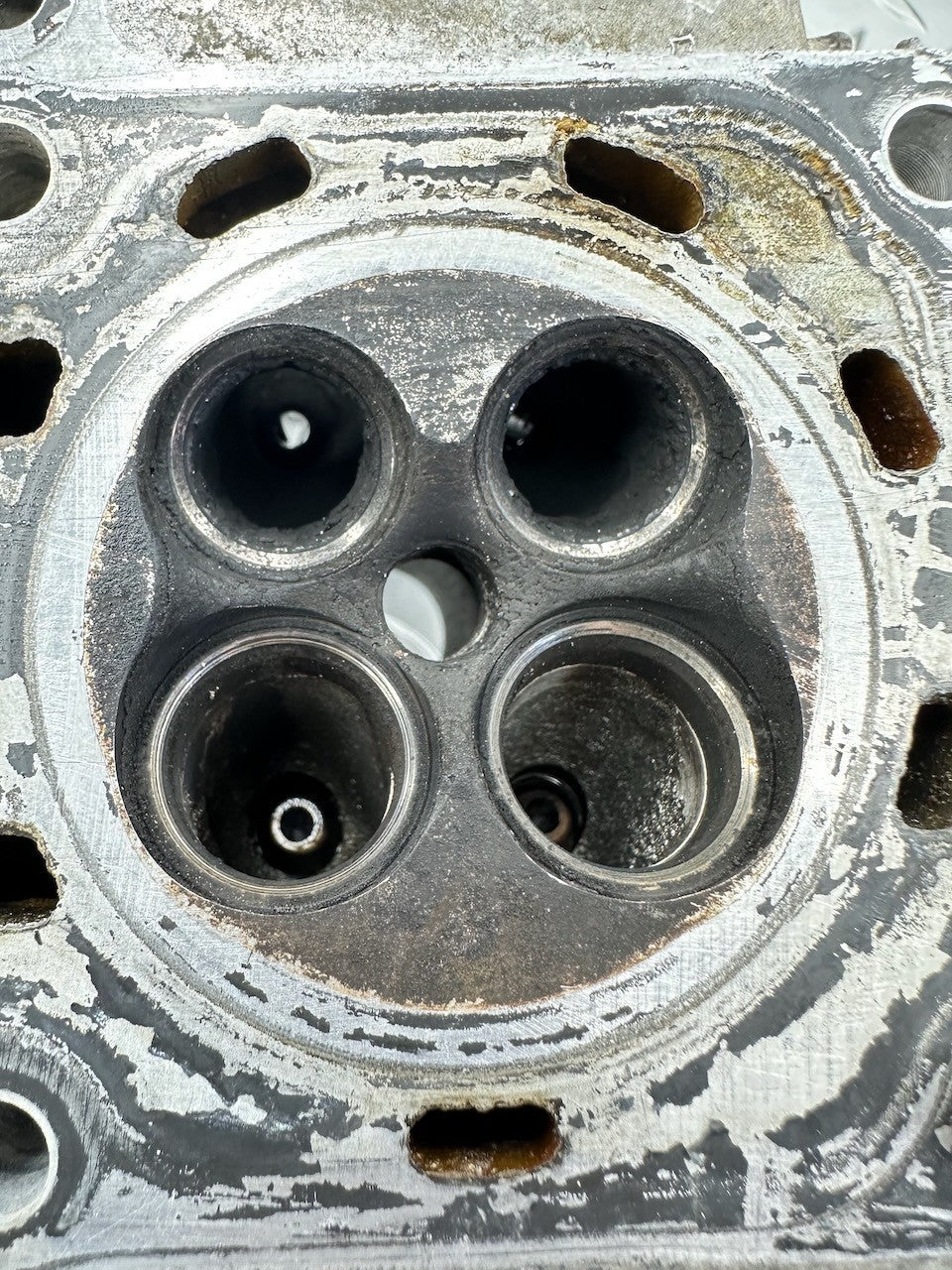 Honda CBR250R MC19 KY1 Cylinder Head